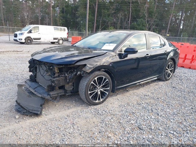 2019 TOYOTA CAMRY 4T1B11HK1KU294470 Photo 1