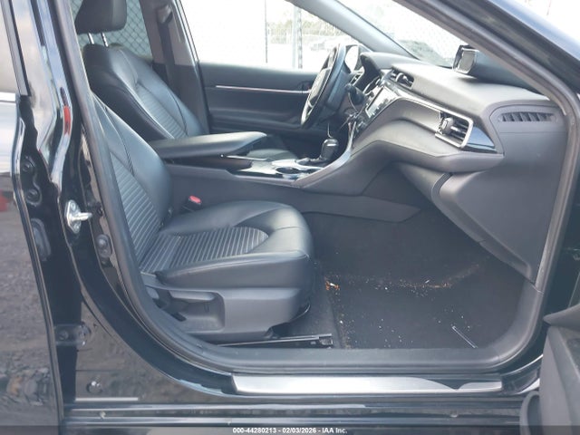 2019 TOYOTA CAMRY 4T1B11HK1KU294470 Photo 4