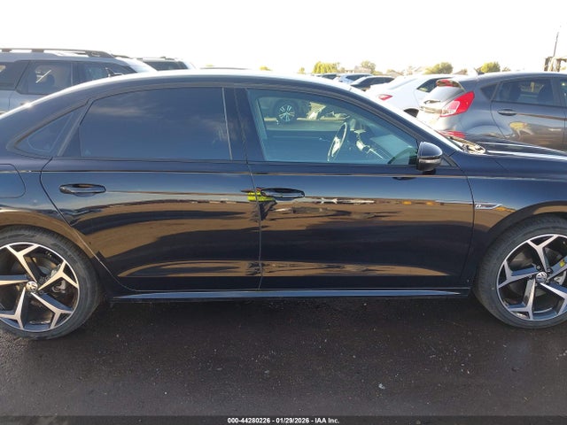 Продаж на аукціоні авто 2020 Volkswagen Passat 2.0t R-line, vin: 1VWMA7A38LC020268, номер лоту: 44280226