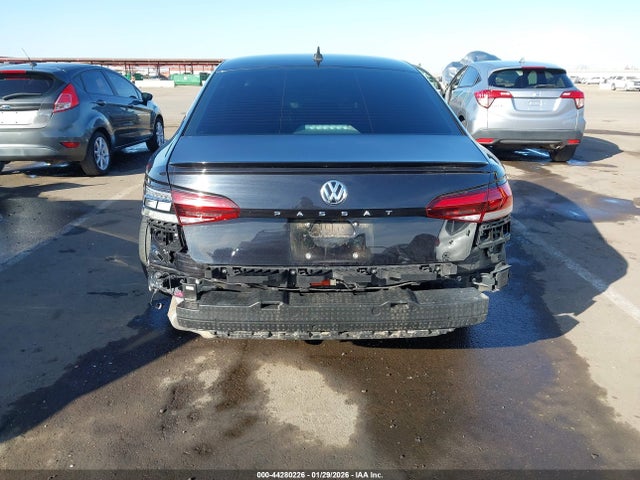 Продаж на аукціоні авто 2020 Volkswagen Passat 2.0t R-line, vin: 1VWMA7A38LC020268, номер лоту: 44280226