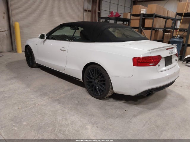 2017 AUDI A5 WAUD2AFHXHN003045 Photo 2