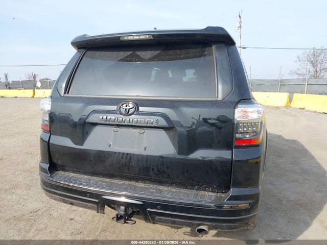 JTEBU5JR9L5823844 Toyota 4runner Nightshade Special Edition