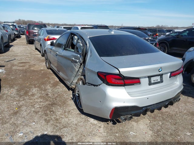 2017 BMW 540I WBAJE5C31HG917439 Photo 2