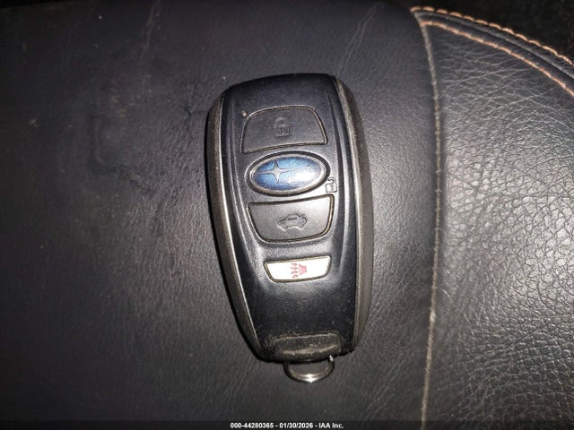 Продаж на аукціоні авто 2016 Subaru Crosstrek 2.0i Limited, vin: JF2GPANC3G8330263, номер лоту: 44280365