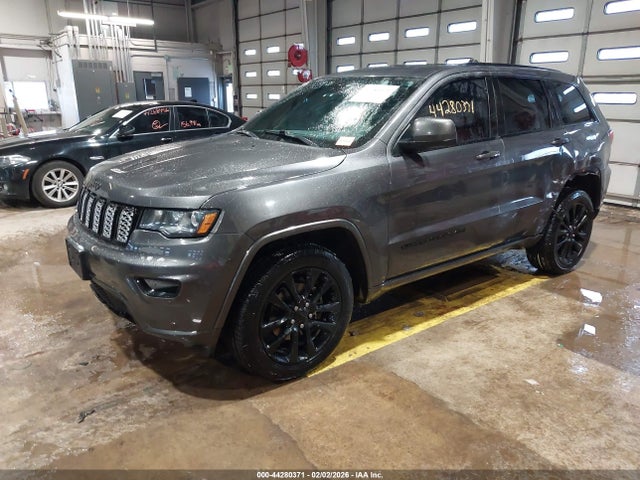 1C4RJFAG0HC768171 Jeep Grand Cherokee Altitude 4x4