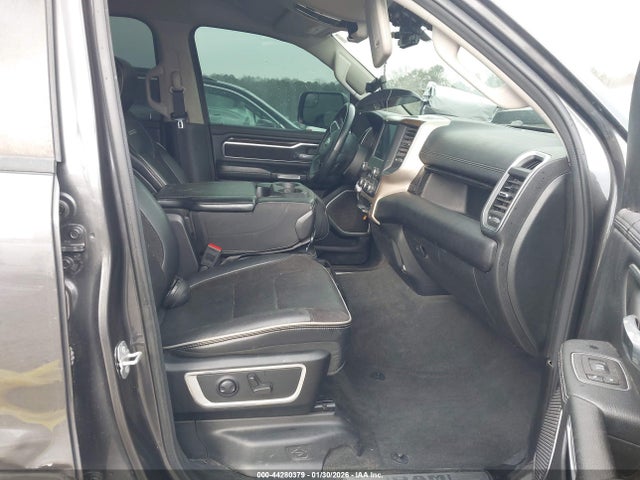 Продаж на аукціоні авто 2022 Ram 1500 Laramie  4x4 5'7 Box, vin: 1C6SRFJT1NN483056, номер лоту: 44280379
