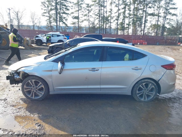 5NPD84LF5HH004903 Hyundai Elantra Limited