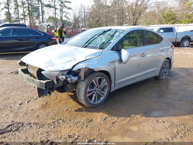 5NPD84LF5HH004903 Hyundai Elantra Limited