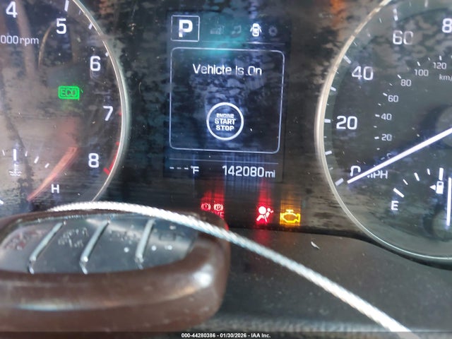 5NPD84LF5HH004903 Hyundai Elantra Limited
