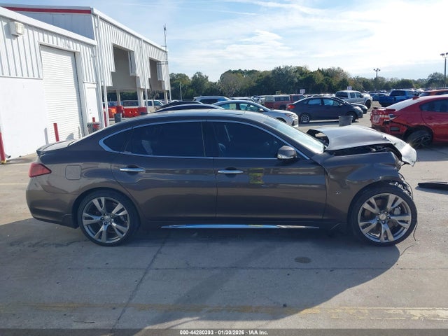 2018 Infiniti Q70l 3.7 Luxe მანქანა იყიდება აუქციონზე, vin: JN1BY1PP7JM330855, აუქციონის ნომერი: 44280393
