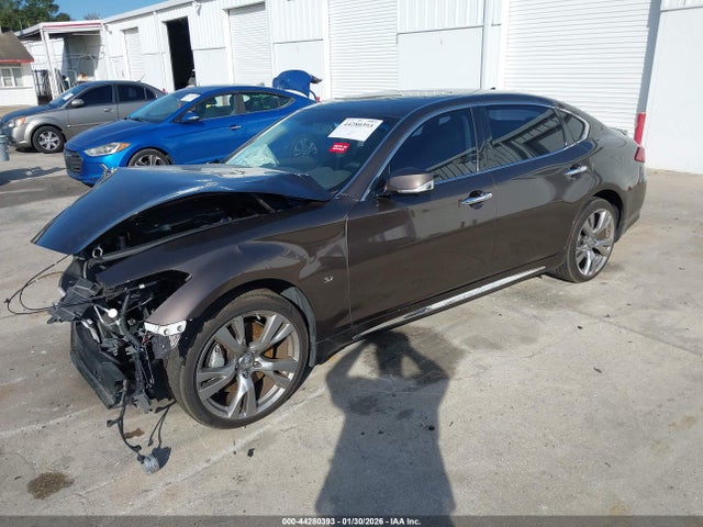 2018 Infiniti Q70l 3.7 Luxe მანქანა იყიდება აუქციონზე, vin: JN1BY1PP7JM330855, აუქციონის ნომერი: 44280393