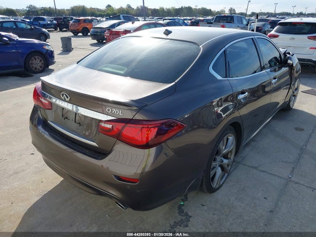 2018 Infiniti Q70l 3.7 Luxe მანქანა იყიდება აუქციონზე, vin: JN1BY1PP7JM330855, აუქციონის ნომერი: 44280393