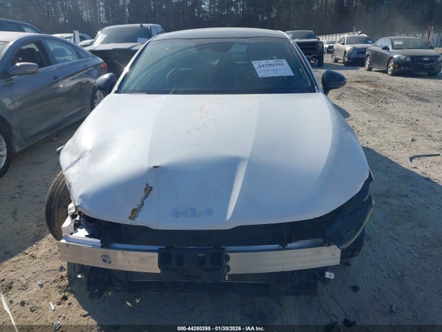 2025 Kia K5 Gt-line მანქანა იყიდება აუქციონზე, vin: KNAG64J74S5382858, აუქციონის ნომერი: 44280395