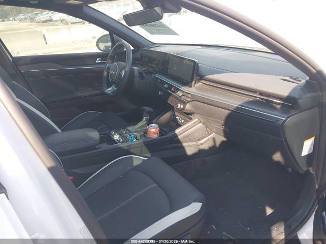 2025 Kia K5 Gt-line მანქანა იყიდება აუქციონზე, vin: KNAG64J74S5382858, აუქციონის ნომერი: 44280395