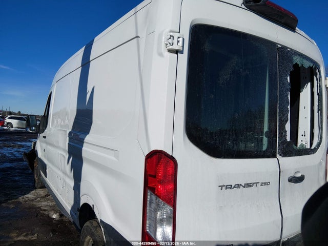 44280455 :رقم المزاد ، 1FTYR2CM6KKB54920 vin ، 2019 Ford Transit-250 مزاد بيع