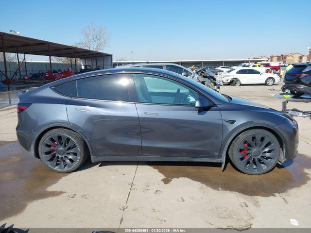 Продаж на аукціоні авто 2021 Tesla Model Y Performance Dual Motor All-wheel Drive, vin: 5YJYGDEF8MF271625, номер лоту: 44280461