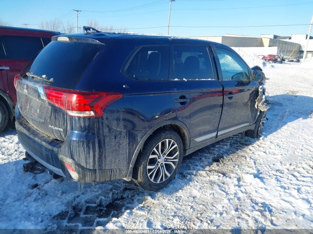 2018 MITSUBISHI OUTLANDER JA4AD2A38JZ068504 Photo 3