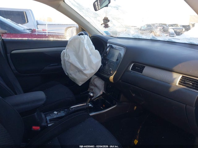 2018 MITSUBISHI OUTLANDER JA4AD2A38JZ068504 Photo 4