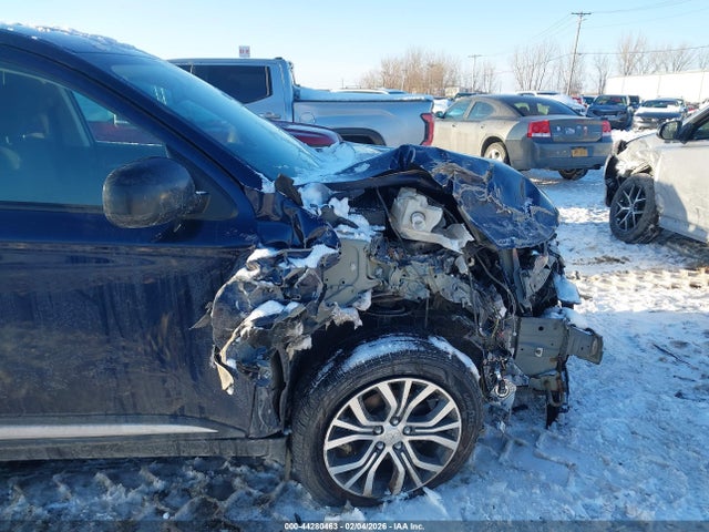 2018 MITSUBISHI OUTLANDER JA4AD2A38JZ068504 Photo 5