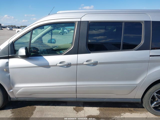 Ford Transit Connect Titanium 2018 NM0GE9G70J1361051 Image 14
