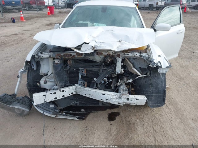 2016 CHRYSLER 300 2C3CCABG2GH152151 Photo 5