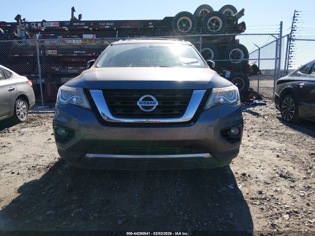 5N1DR2MN7JC639271 Nissan Pathfinder Sv