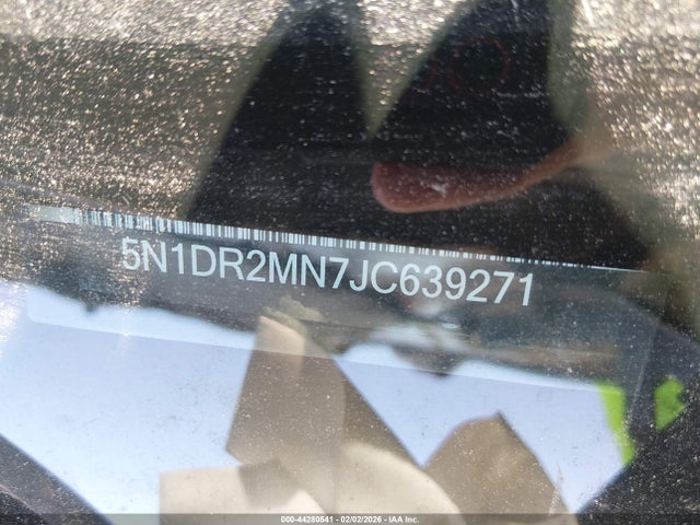 5N1DR2MN7JC639271 Nissan Pathfinder Sv