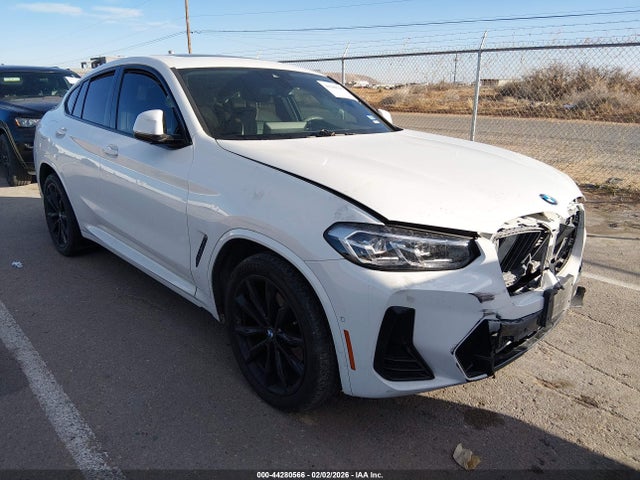 2022 BMW X4 5UX33DT03N9K32973