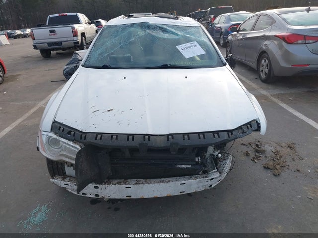 Продажа на аукционе авто 2011 Chrysler 300c, vin: 2C3CA6CT5BH536481, номер лота: 44280598