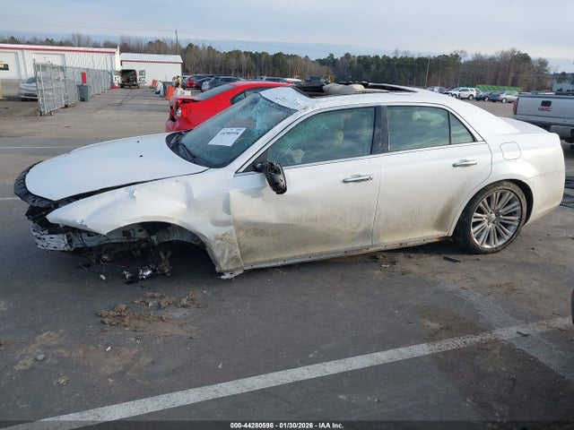 Продажа на аукционе авто 2011 Chrysler 300c, vin: 2C3CA6CT5BH536481, номер лота: 44280598