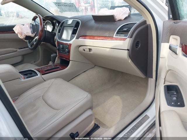 Продажа на аукционе авто 2011 Chrysler 300c, vin: 2C3CA6CT5BH536481, номер лота: 44280598