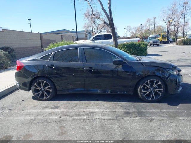 Honda Civic Sport 2019 2HGFC2F84KH555267 Image 13