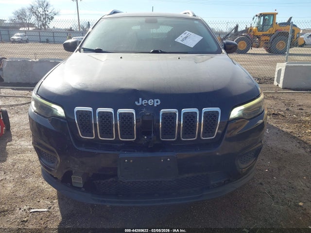 44280622 :رقم المزاد ، 1C4PJLCB4LD605727 vin ، 2020 Jeep Cherokee Latitude Fwd مزاد بيع
