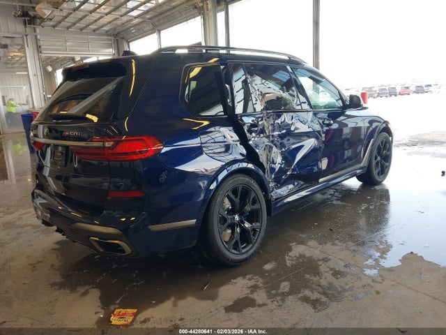 2020 BMW X7 5UXCX6C01L9D05189 Photo 3