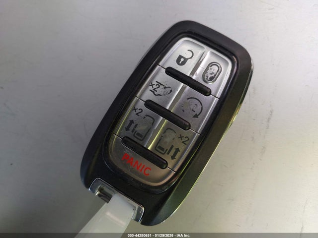 Aukcja sprzedaży 2023 Chrysler Pacifica Hybrid Limited, vin: 2C4RC1S71PR543792, numer aukcji: 44280651