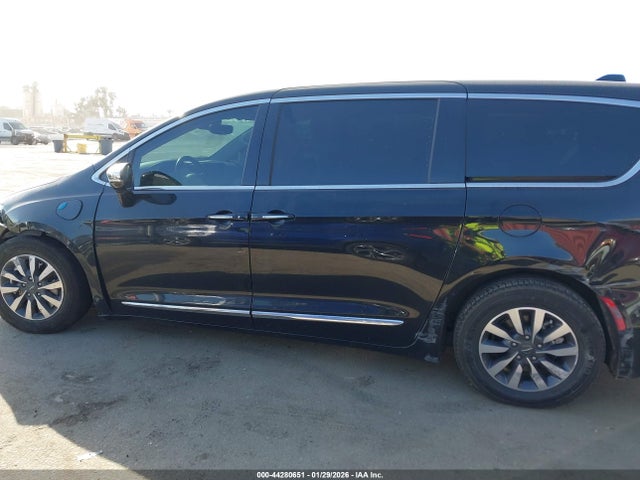 Aukcja sprzedaży 2023 Chrysler Pacifica Hybrid Limited, vin: 2C4RC1S71PR543792, numer aukcji: 44280651