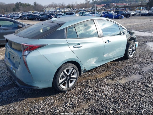 Toyota Prius Four Touring 2017 JTDKARFUXH3036115 Image 4