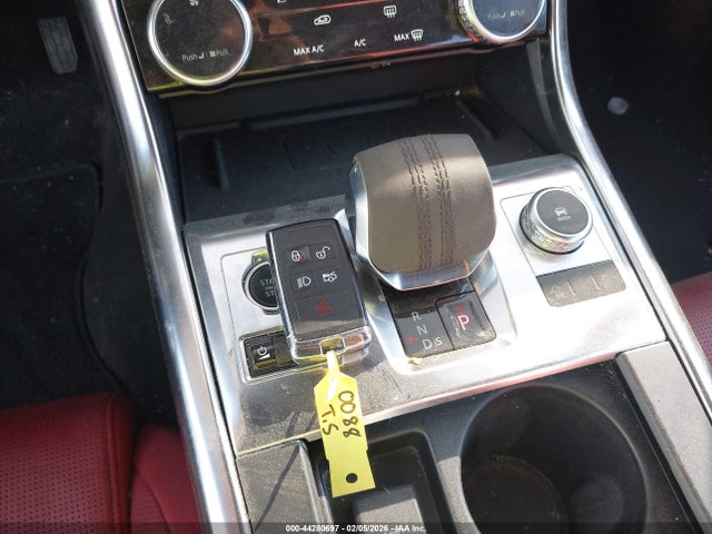 2021 JAGUAR XF SAJBL4GX5MCY88583 Photo 10