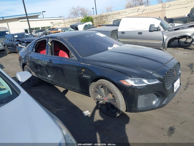 SAJBL4GX5MCY88583 Jaguar Xf R-dynamic Se P300 Awd Automatic
