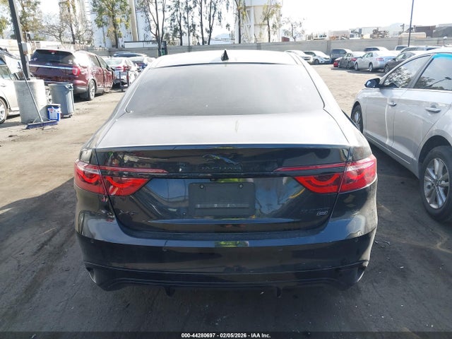 SAJBL4GX5MCY88583 Jaguar Xf R-dynamic Se P300 Awd Automatic