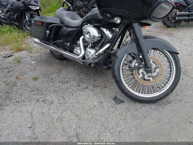 2013 HARLEY-DAVIDSON FLTRX 1HD1KHM32DB671499