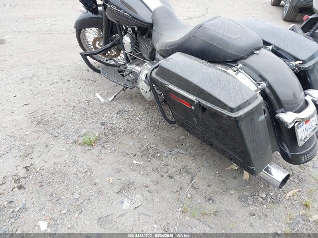 2013 HARLEY-DAVIDSON FLTRX 1HD1KHM32DB671499 Photo 2