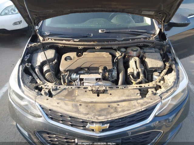 1G1BE5SM9H7157965 Chevrolet Cruze Lt Auto