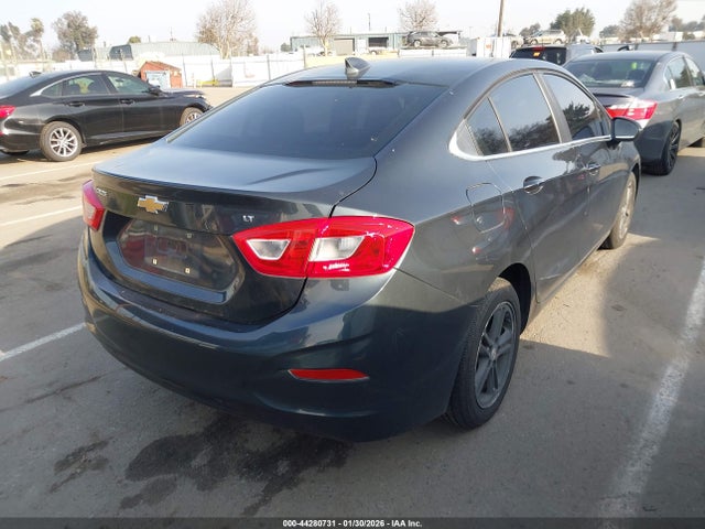 1G1BE5SM9H7157965 Chevrolet Cruze Lt Auto