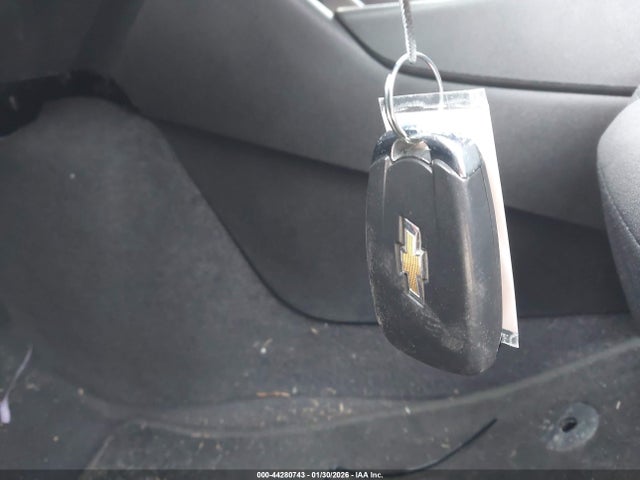 1G1ZC5ST0HF159797 Chevrolet Malibu 1fl