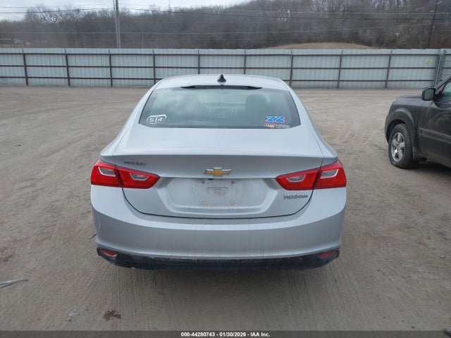 1G1ZC5ST0HF159797 Chevrolet Malibu 1fl