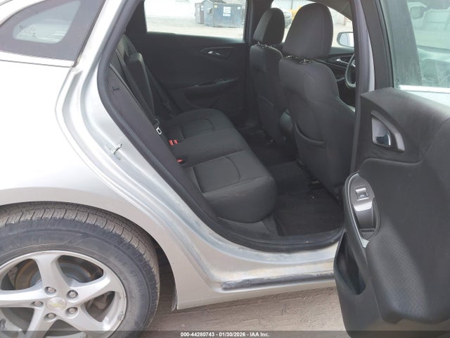 1G1ZC5ST0HF159797 Chevrolet Malibu 1fl