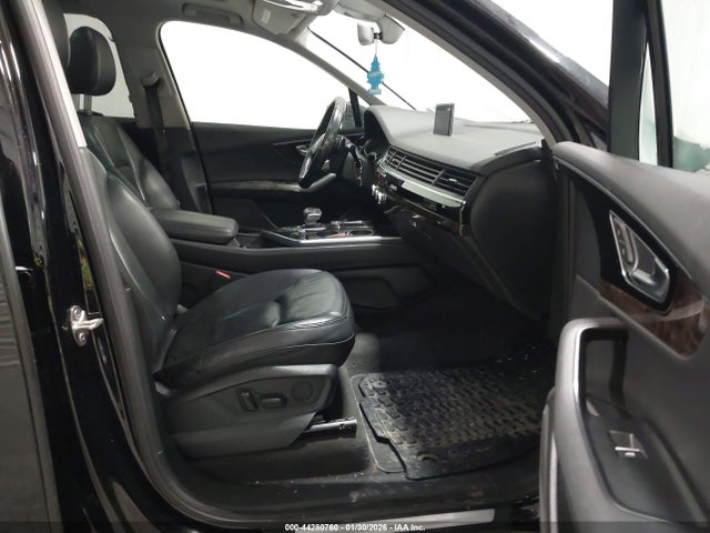 2017 AUDI Q7 WA1LAAF74HD012512 Photo 4