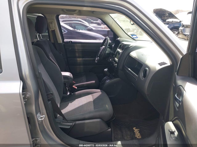 Jeep Patriot Latitude 2016 1C4NJPFA1GD551262 Image 5