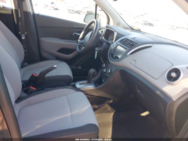 KL7CJNSB9GB667165 Chevrolet Trax 1ls